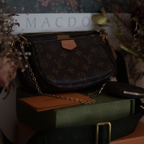 Louis Vuitton authentic leather bag - Picture 1 of 4